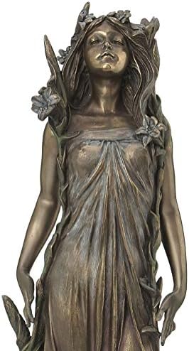 אלת יוונית אפרודיטה של ​​אהבה, יופי ופסל פוריות